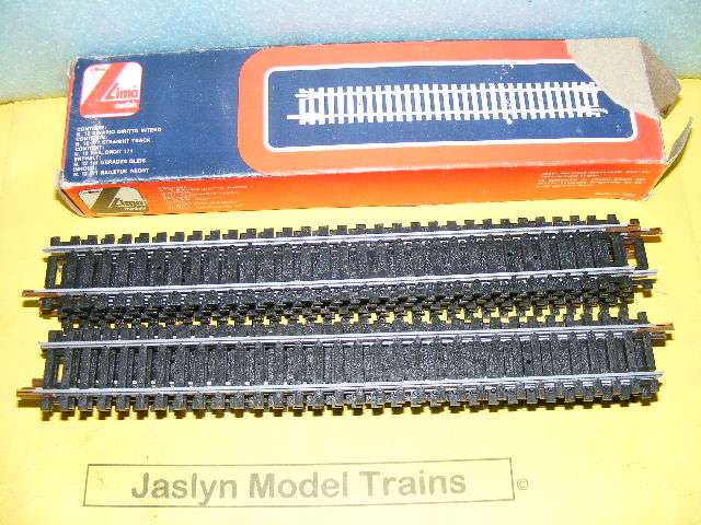 Lima HO Straight Tracks x 12 (222mm)