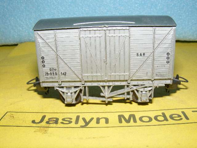 Lima HO SAR/ SAS Silver Box Wagon - Small