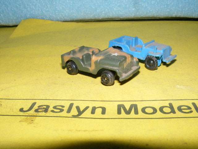 HO Jeeps x 2,