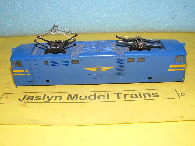 Lima HO SAR/ SAS Blue Train 5E Electric Loco. (Body Only)