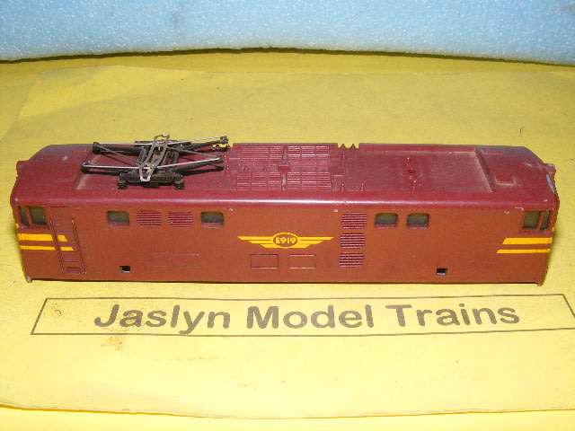 Lima HO SAR/ SAS 5E Electric Loco - Body only.