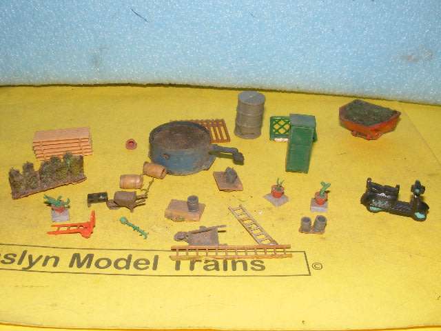 HO Layout accessories,