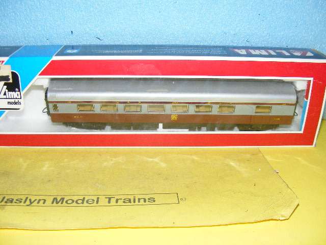 Lima HO SAR/ SAS Trans Karoo Dinning Car (Boxed)