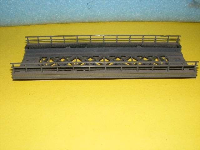 Marklin HO Straight Bridge pieces x 3