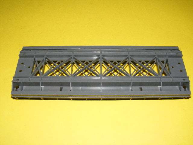 Marklin HO Straight Bridge pieces x 3