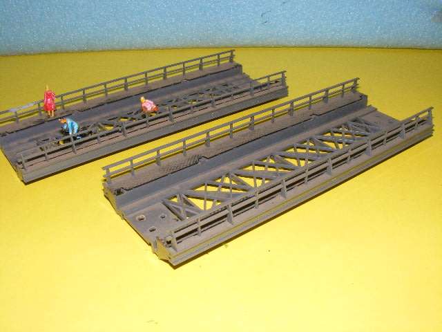Marklin HO Straight Bridge pieces x 2