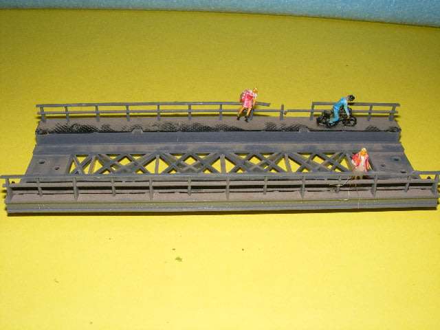 Marklin HO Straight Bridge pieces x 2