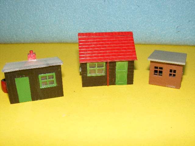 HO Shed x 3,