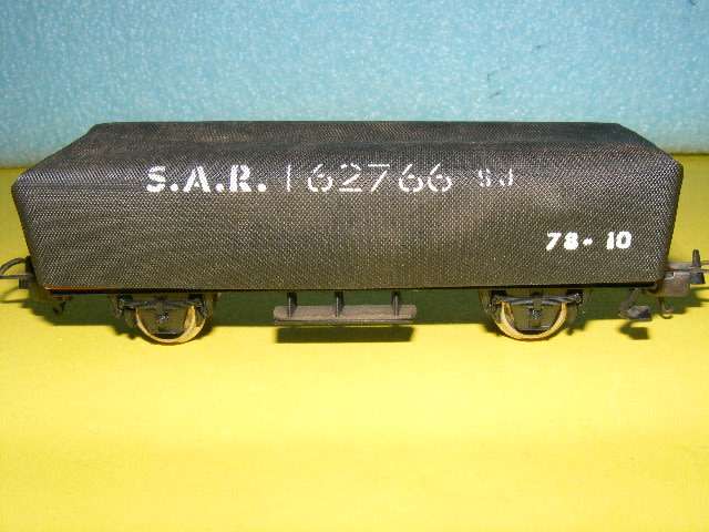 Lima HO SAR/SAS  Open Wagon with tarpaulin,