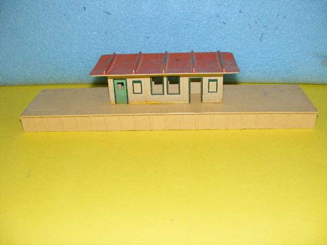 Hornby Dublo OO Platform