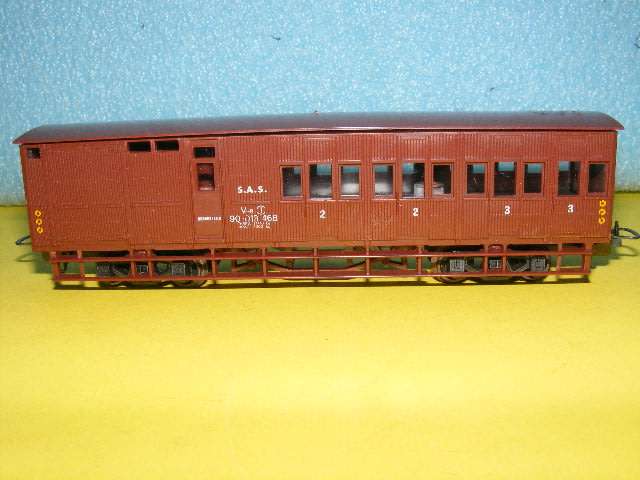 Lima HO SAR/ SAS V8 Guards Van,