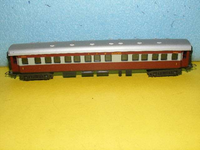 Lima HO SAR/ SAS Trans Karoo 1st Class Coach,