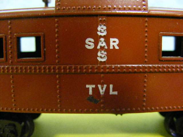 Life Like HO SAR/ SAS TVL Caboose,