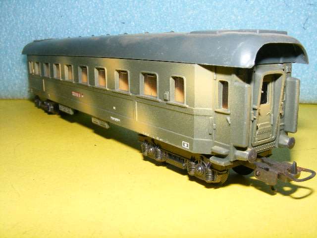 Lima HO Leopold Military Set,