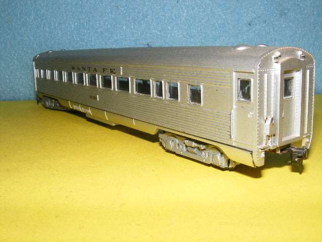 HO Sante-Fe Coach Set