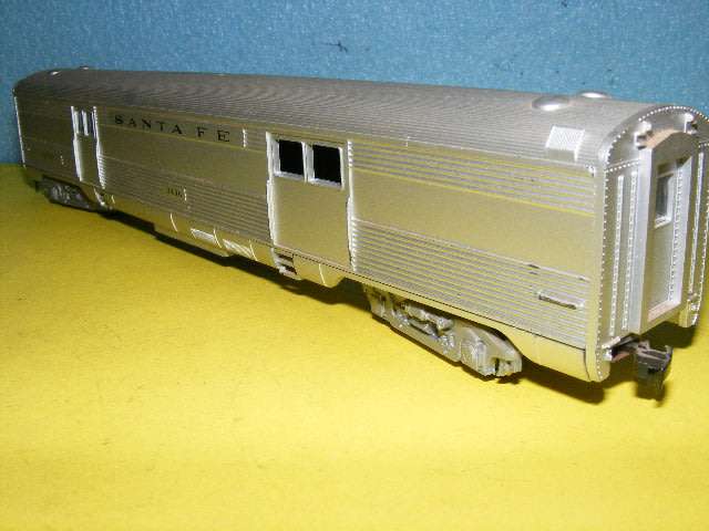 HO Sante-Fe Coach Set