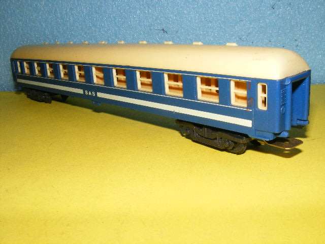 Lima HO SAR/ SAS Blue Train Coach Set