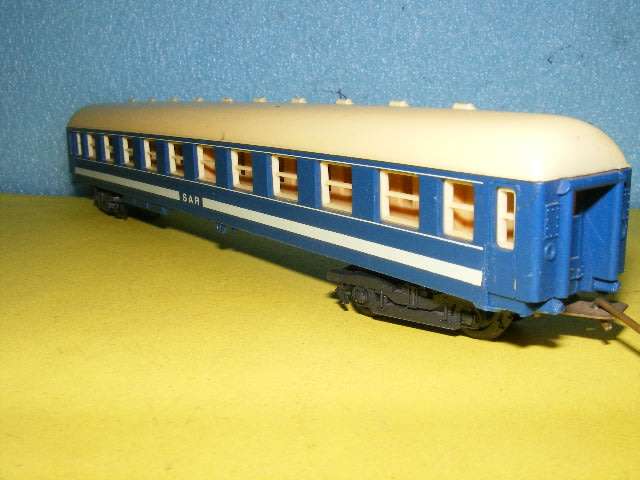Lima HO SAR/ SAS Blue Train Coach Set