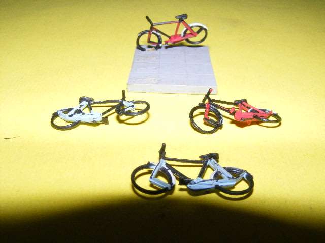 HO Bicycles and stand.
