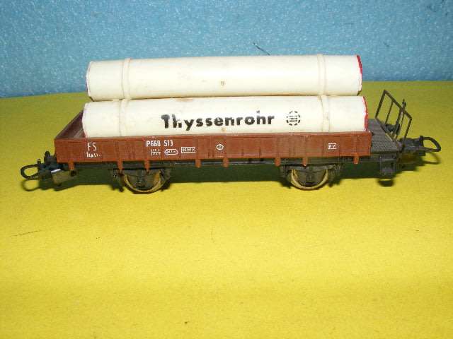 Lima HO Open Wagon with load,