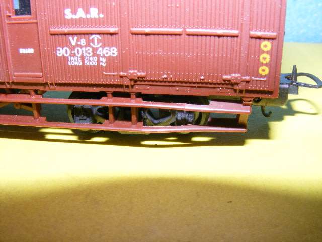 Lima HO SAR/ SAS V8 Guards Van,