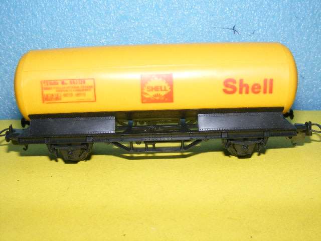 Lima HO Shell Tanker (Boxed)