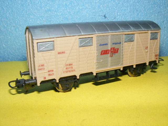 Lima HO Fiat Box Wagon