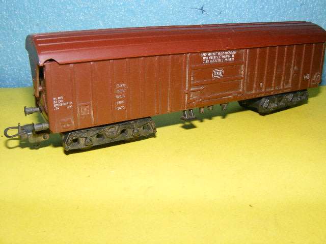 Lima HO Open wagon with flip top,