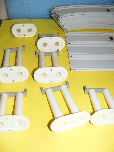 Lima HO Curved Bridge Set,