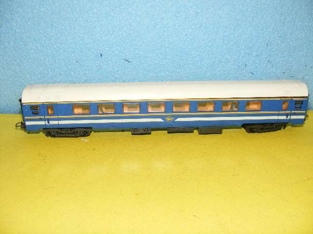 Lima HO SAR/ SAS  Blue Train Passenger Coach,