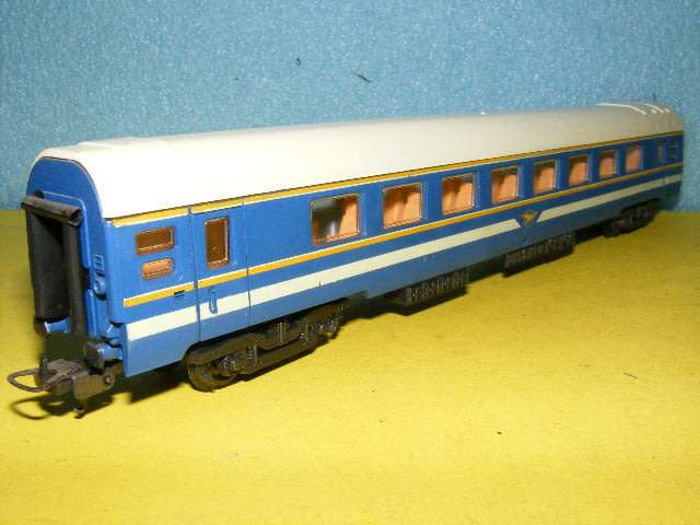 Lima HO SAR/ SAS  Blue Train Passenger Coach,