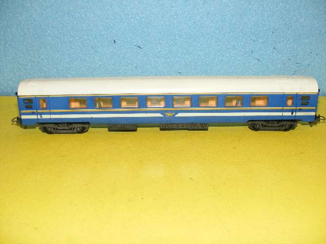 Lima HO SAR/ SAS  Blue Train Passenger Coach,