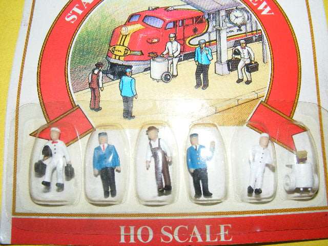 Model Power HO Station Service Crew,