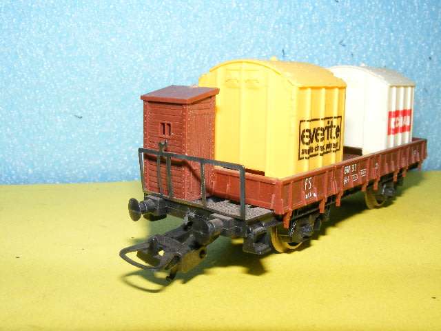 Lima HO Flatbed with load,