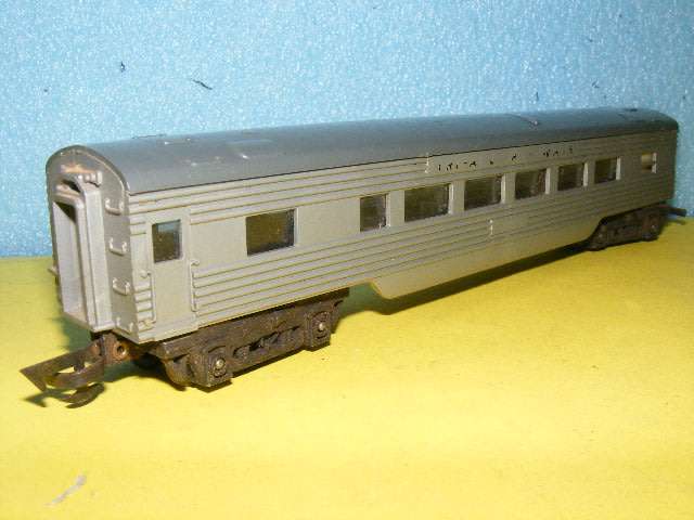Tri-ang OO Passenger Coach - Made in South Africa