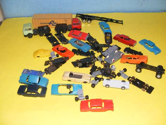 Lima HO Truck/ Car scrapyard,