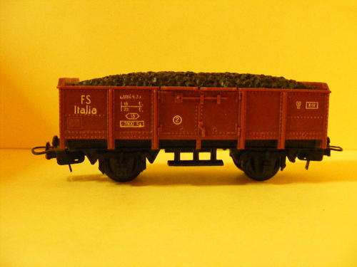 Lima HO Open Wagon with coal load