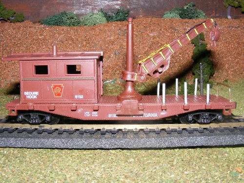 HO Flat Bed with Crane