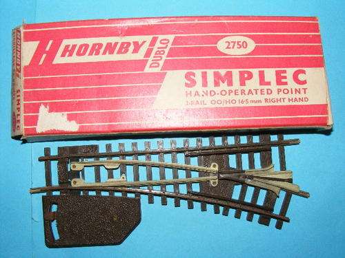 Hornby OO RH Manual Point