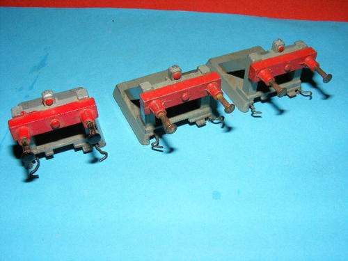 Hornby HO Buffer stops X 3 - Spring Loaded.