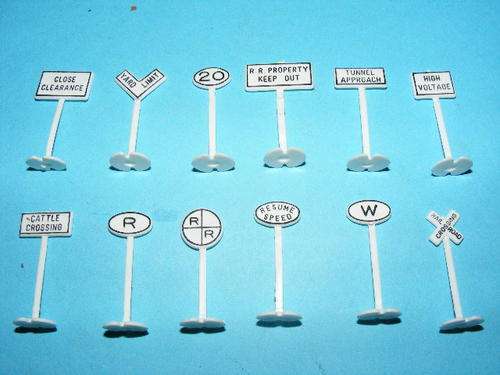 HO Road signs X 12