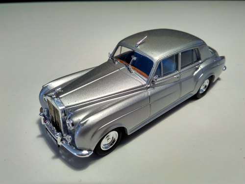 James Bond Car Collection Rolls-Royce Silver Cloud