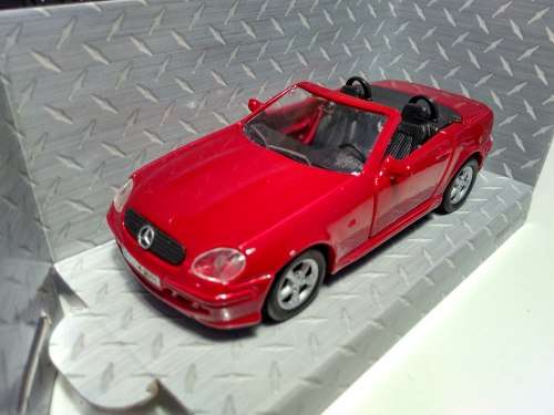MAISTO MERCEDES BENZ SLK