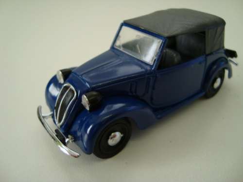 FIAT CABRIOLET 1100 BRUMM REVIVAL ORO R84