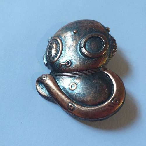 1 Recce Regiment Divers Bronze badge, all pins intact
