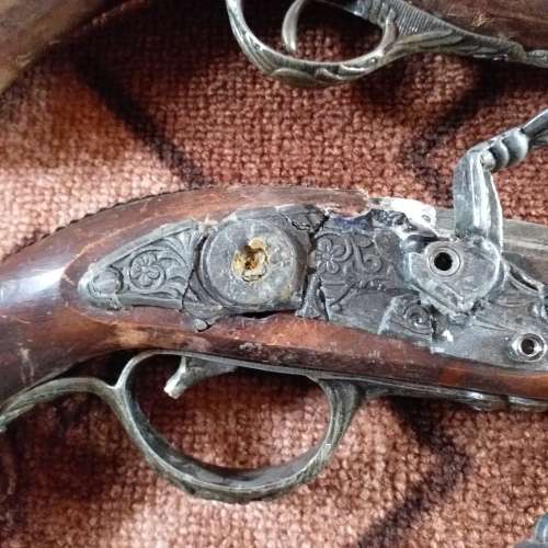 Replica Flintlock pistols, as is only for display condition as per photo's
