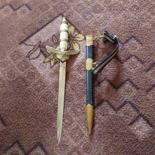 SAAF Officers Ceremonial Dagger, numbered with belt and hangers