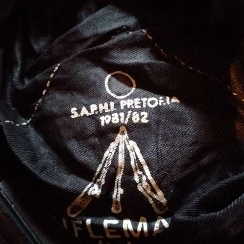 Commando Beret, all pins intact