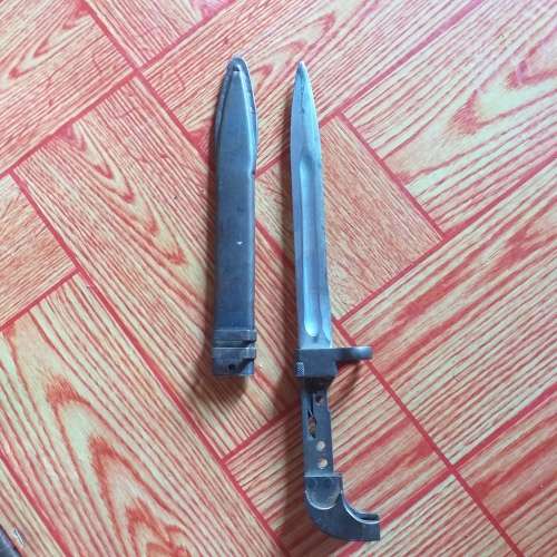 AK 47 Bayonet, no bakelite grips