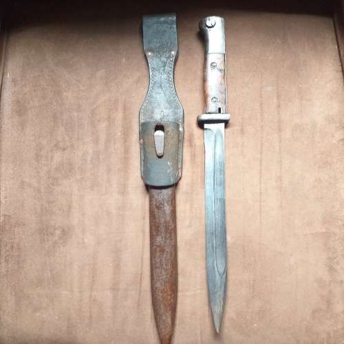Mauser Bayonet, Scabbard and Frog. Matching numbers.